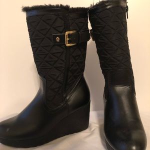 Guess boots